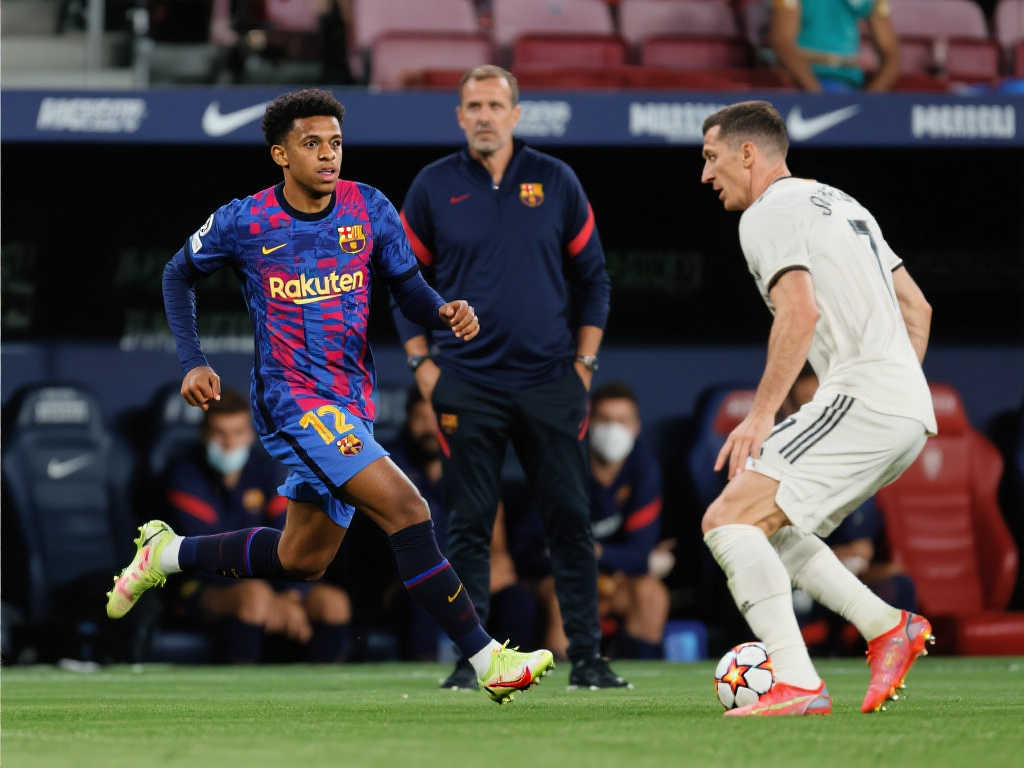 同样在这段 同样在这段